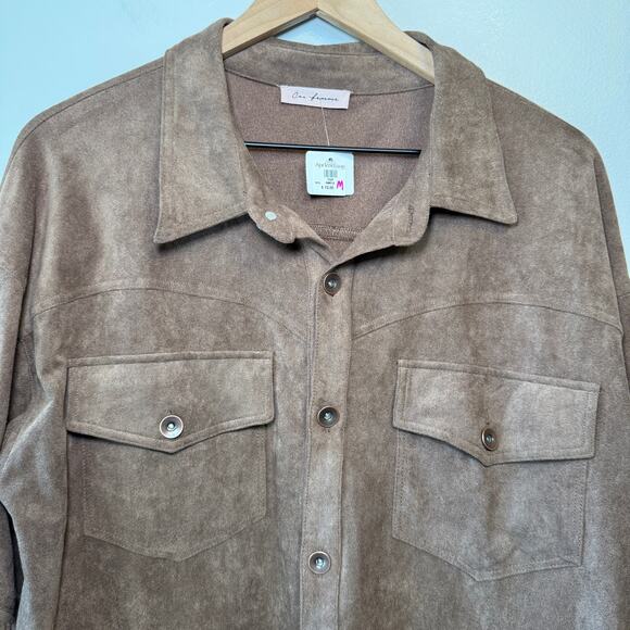 Ces Femme Women's Button Fringe Cropped Shirt Jacket Brown Size Medium NWT - Picture 2 of 7